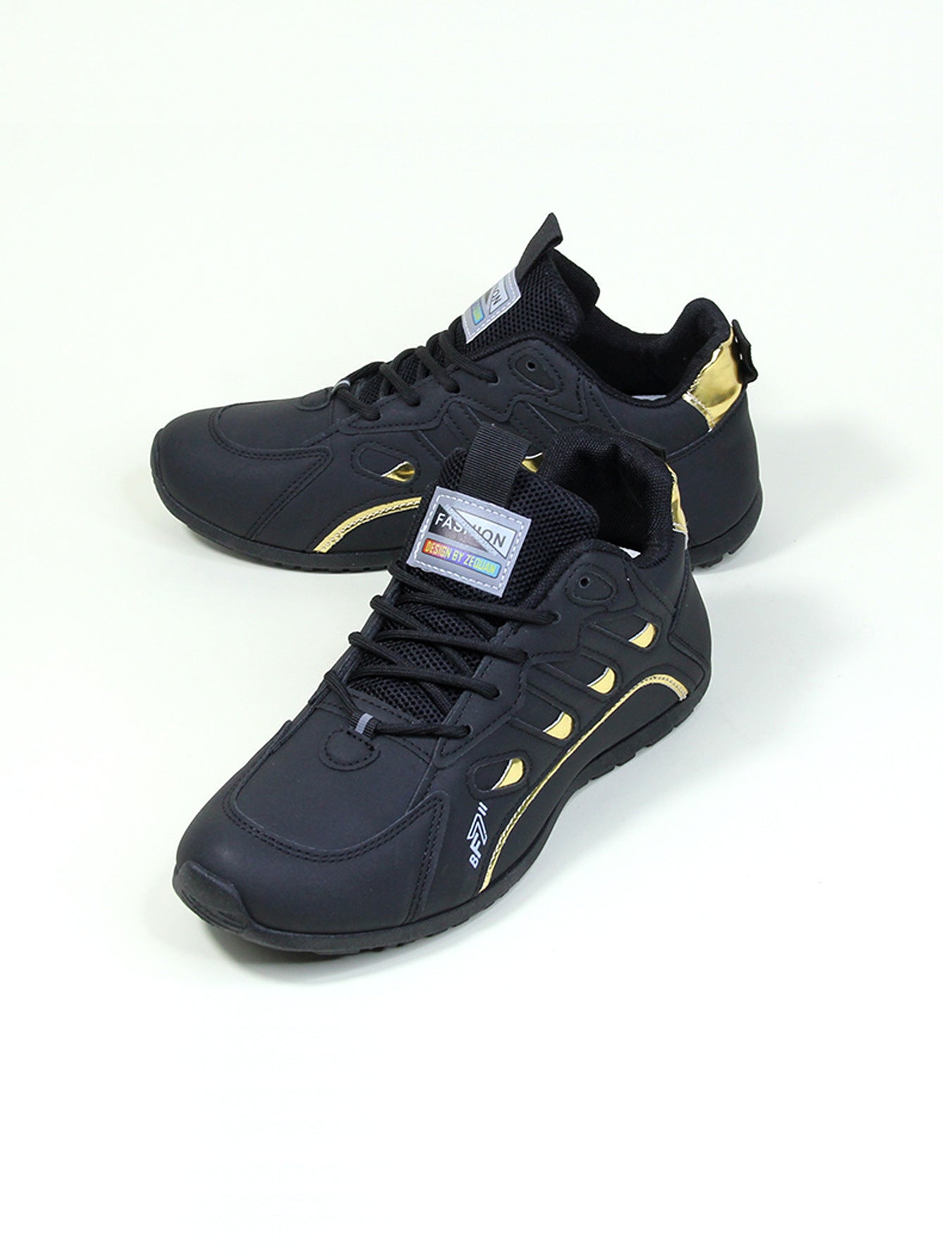 Men’s chunky low-top sneakers