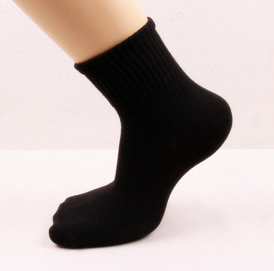 Sneaker Socks with Elastic Cuff and Reinforced Heel