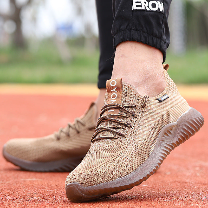 Men’s light lace-up sneakers
