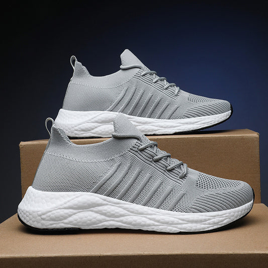 Men’s low-top lace-up sneakers