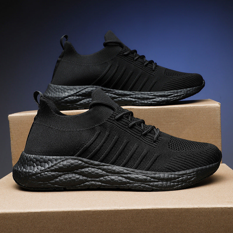 Men’s low-top lace-up sneakers