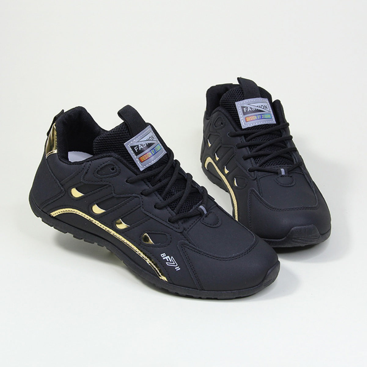 Men’s chunky low-top sneakers