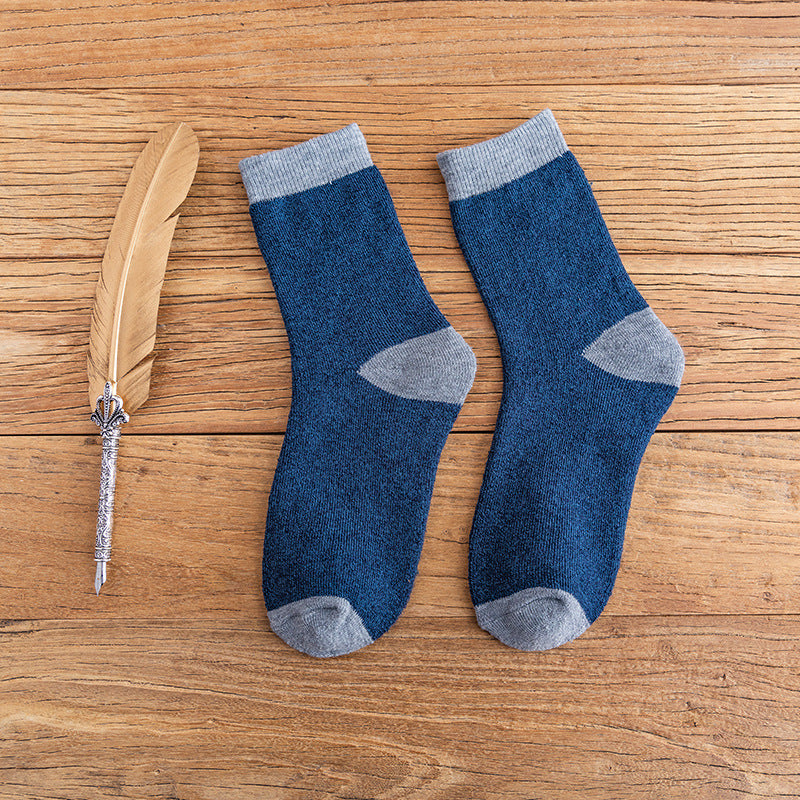 Crew Socks with Reinforced Heel and Ribbed Cuff