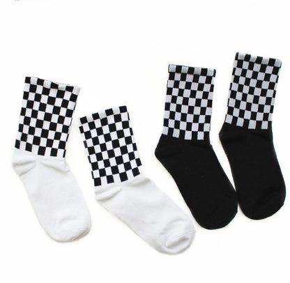 Crew Socks with Checkerboard Pattern and Ribbed Cuff