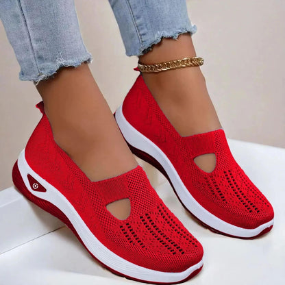 Women's breathable slip-on athletic shoes with air-cushioned sole